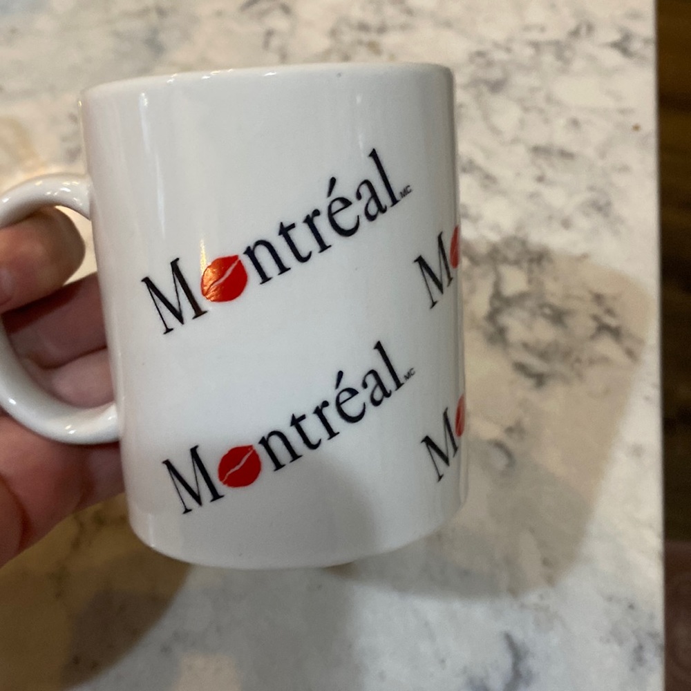 Glass mug “ Montreal “